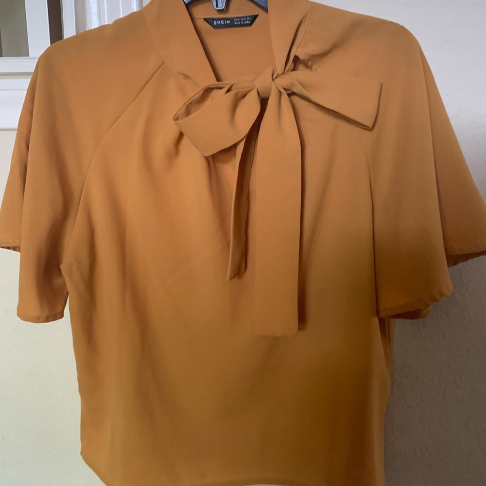 Shein Women's Size Medium 8/10 Mustard Color Short Sleeve Bow Tie Blouse